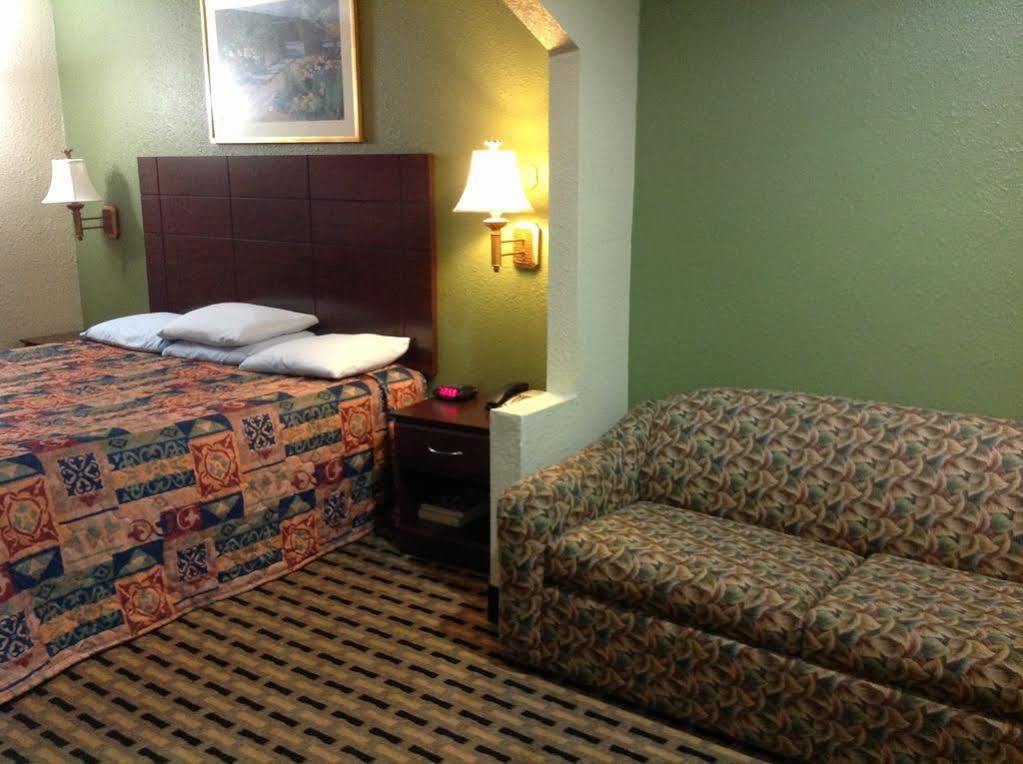 Express Inn Tomball Buitenkant foto